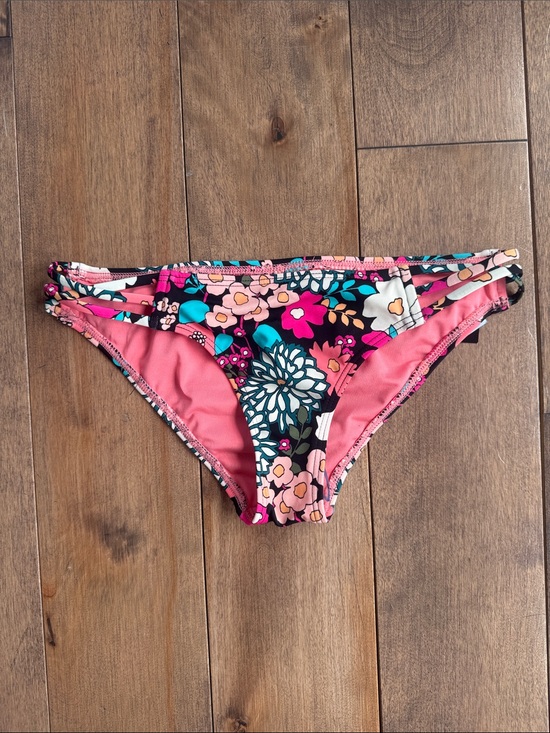 sundazed Other - NWT Sundazed Floral Print Peach Bikini Bottom - Women's Swim